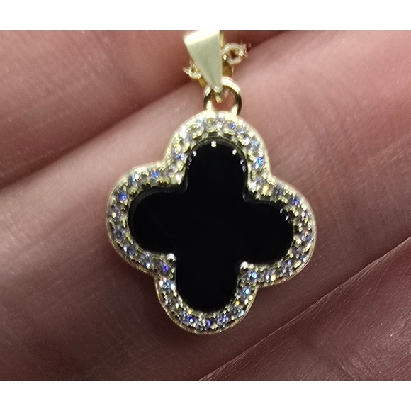 Rachel Zoe Onyx Clover Necklace – 18K Gold Plated - Picture 11 of 15